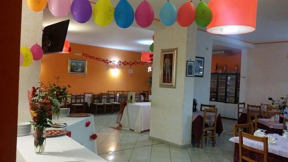Hotel Mistef Falerna Luaran gambar
